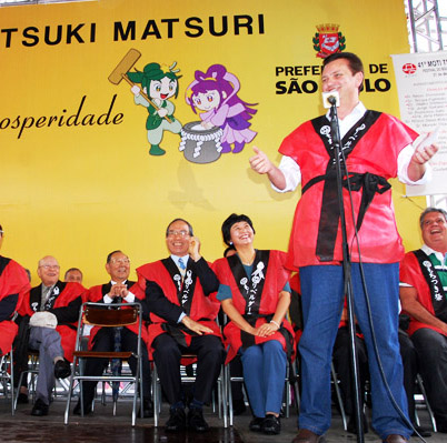 Kassab discursando no 41&ordm; Moti Matsuri